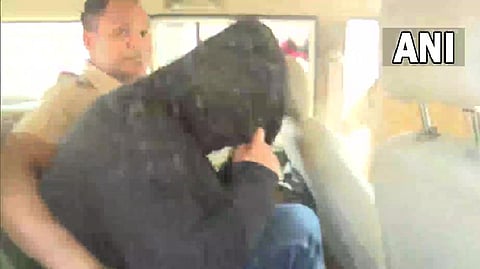 Accused and Tunisha Sharma's co-star Sheezan Khan taken to court from Waliv police station.