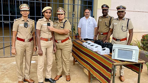 On Thursday, these cameras were introduced in Central prison Puzhal for the first time.