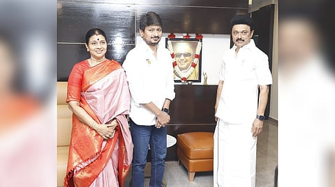 (L-R) : Durga Stalin; Minister Udhayanidhi Stalin ; CM Stalin