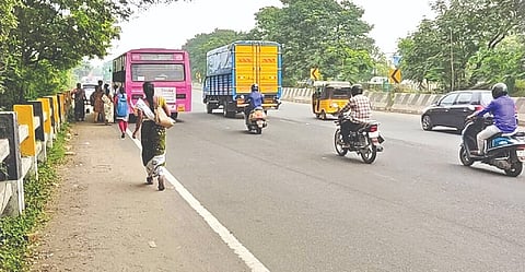 With buses skipping the designated stops commuters are forced to run to catch their means of transport