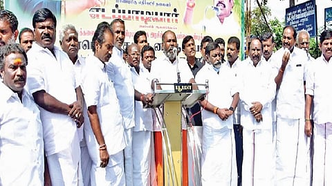 AIADMK MLA RB Udhayakumar leading a demonstration at Usilampatti in Madurai on Tuesday