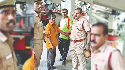 40 year old man attempted to leap off the footover bridge leading to the Ashok Nagar metro station