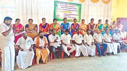 Panchayat chiefs discussing issues to highlight with Collector in Tiruvallur on Wednesday