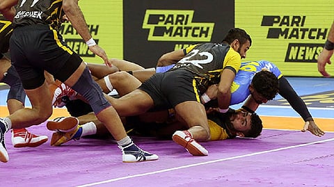 Tamil Thalaivas' skipper Ajinkya Pawar doing a five raid point against Telugu Titans