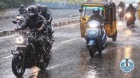 Visuals of rains in Chennai on Monday