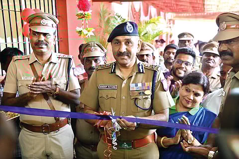 Police Commissioner Sandeep Rai
Rathore opening Sevvapet station