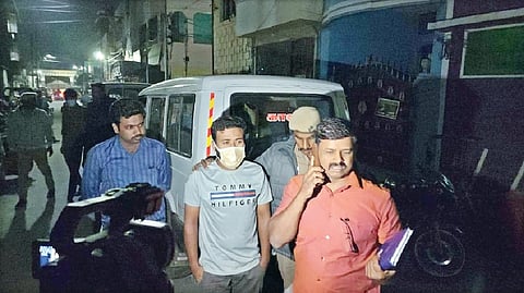 The NIA sleuths with the accused during spot probe in Kovai early on Wednesday