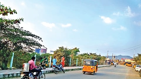 The Pallavaram radial road near Chrompet