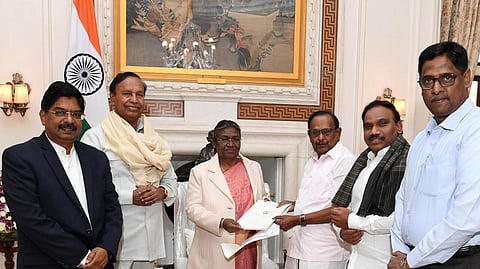 A letter written by Tamil Nadu CM MK Stalin has been handed over by Law Minister S Regupathy to the President of India in a sealed cover: Dravida Munnetra Kazhagam (DMK) MP TR Ballu on DMK Delegation's meeting with President Droupadi Murmu