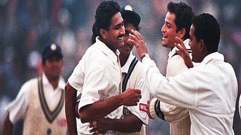 Kumble celebrates after taking ten wickets against Pakistan