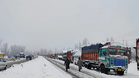 Jammu-Srinagar highway closed again