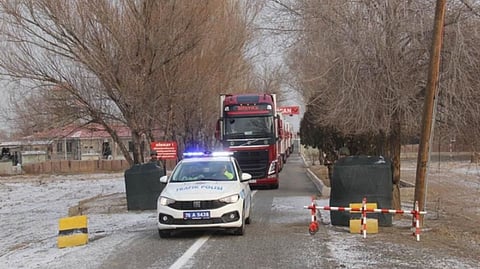 Humanitarian aid passing Turkey and Armenia border gate.