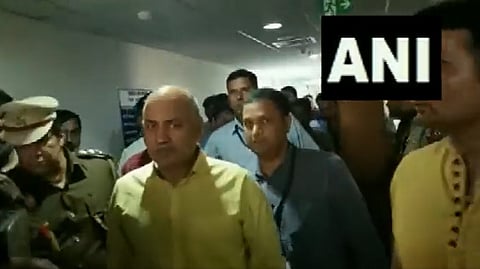 CBI brings Delhi Deputy CM Manish Sisodia to Rouse Avenue Court.