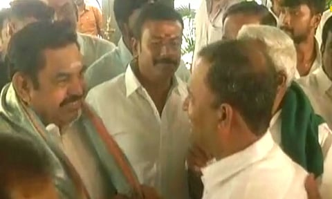 Edappadi Palaniswami with committee members