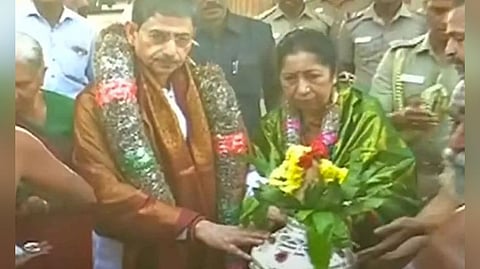 TN Governor RN Ravi with his family at