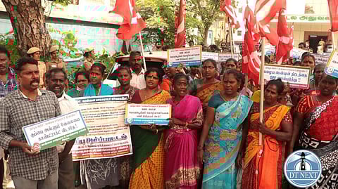 The Centre of Indian Trade Unions, the Madras Corporation Red Flag Union and the Sanitation Workers of Chennai Corporation staged a protest at (Zone 6) office, Otteri