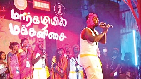 Dolkattai Irula Kalai Kuzhu at a performance
