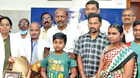 Health Minister Ma Subramanian met the patient at the hospital and appreciated the doctors for providing the treatment