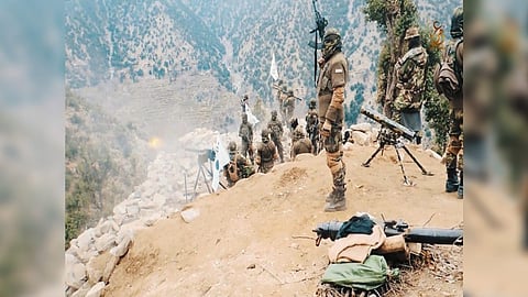 Tehreek-i-Taliban Pakistan videos showcasing its training.