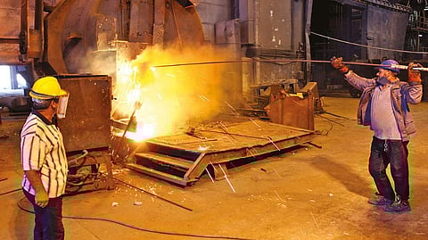 Industrial production growth up from 4.7 in Dec to 5.2 pc in Jan