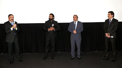 Rishab Shetty with other dignitaries