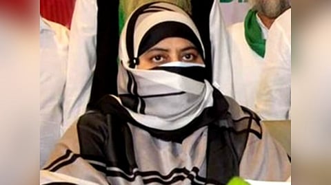 Atiq's wife Shaista Parveen