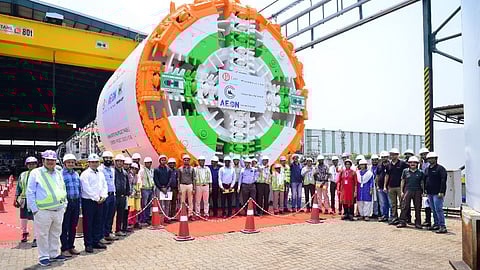 Factory test held for tunnel boring machine