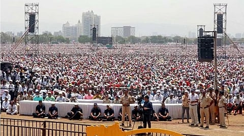 A large number of people attend the 'Maharashtra Bhushan Award' ceremony in Navi Mumbai, on 16 April 2023.