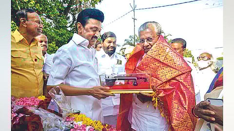 CM Stalin with Kerala CM
Pinarayi Vijayan at Vaikom
Satyagraha centenary event