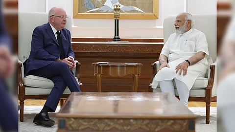 Ross McInnes and Prime Minister Narendra Modi