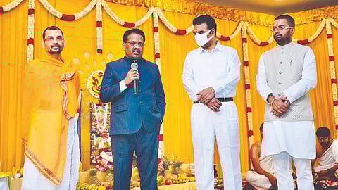 Acting CJ T Raja presides over Adi Sankaracharya birth anniv