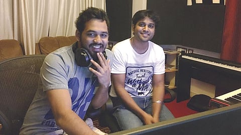 Kabilan and Hiphop Adhi during Vilambara Idaiveli composition