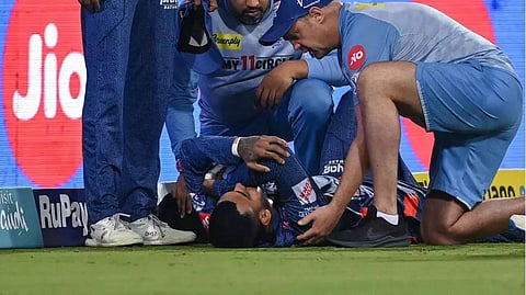 KL Rahul injured during an IPL match.