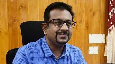 Collector Dinesh Ponraj Oliver