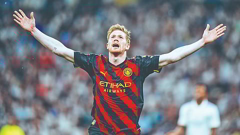Kevin De Bruyne celebrates after scoring the equaliser