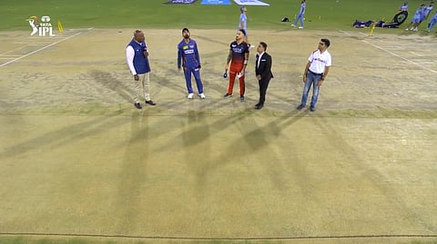 RCB won the toss, chose to bat first against LSG