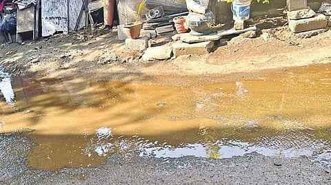 Overflowing sewage and the problem of encroachment are both common in this area