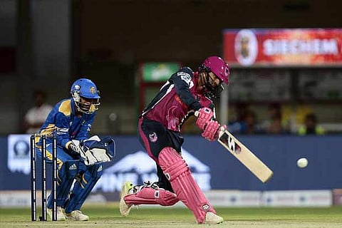 TNPL 2018: Madurai Panthers bowl out Karaikudi Kaalai for 158