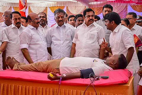 CM Palaniswami along with senior ministers at the blood donation camp in Egmore on Friday