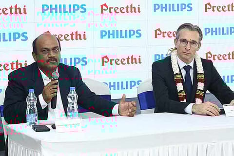 L-R Srinivasan Subramanian, Roy Jakobs