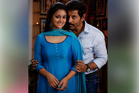 'Saamy Square' Review: Vikram saves this commercial caper