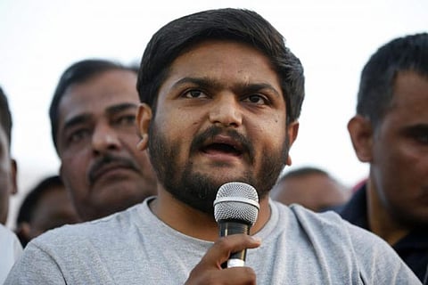 Hardik Patel slapped at poll rally in Gujarat