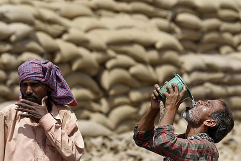 Red alert issued for heat wave in central India