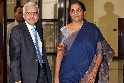 Finance Minister Nirmala Sitharaman with RBI Governor Shaktikanta Das (file)