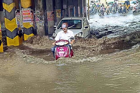 Two dead, 2,600 evacuated as rains batter Kerala