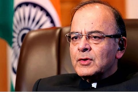 Kovind, Shah, Yogi visit AIIMS, Jaitley's condition critical, say sources