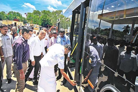 Transport Minister MR Vijayabhaskar inspecting the electric bus at Central depot on Pallavan Salai on Tuesday.