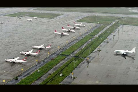 AAI recommends Centre to privatise 6 airports including Amritsar, Varanasi