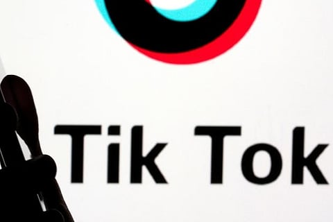 Tik Tok accused of sharing data with China