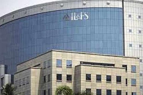 Corp Affairs Ministry reviews IL and FS resolution progress